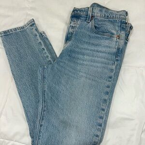 Levi Light Blue Denim Jeans